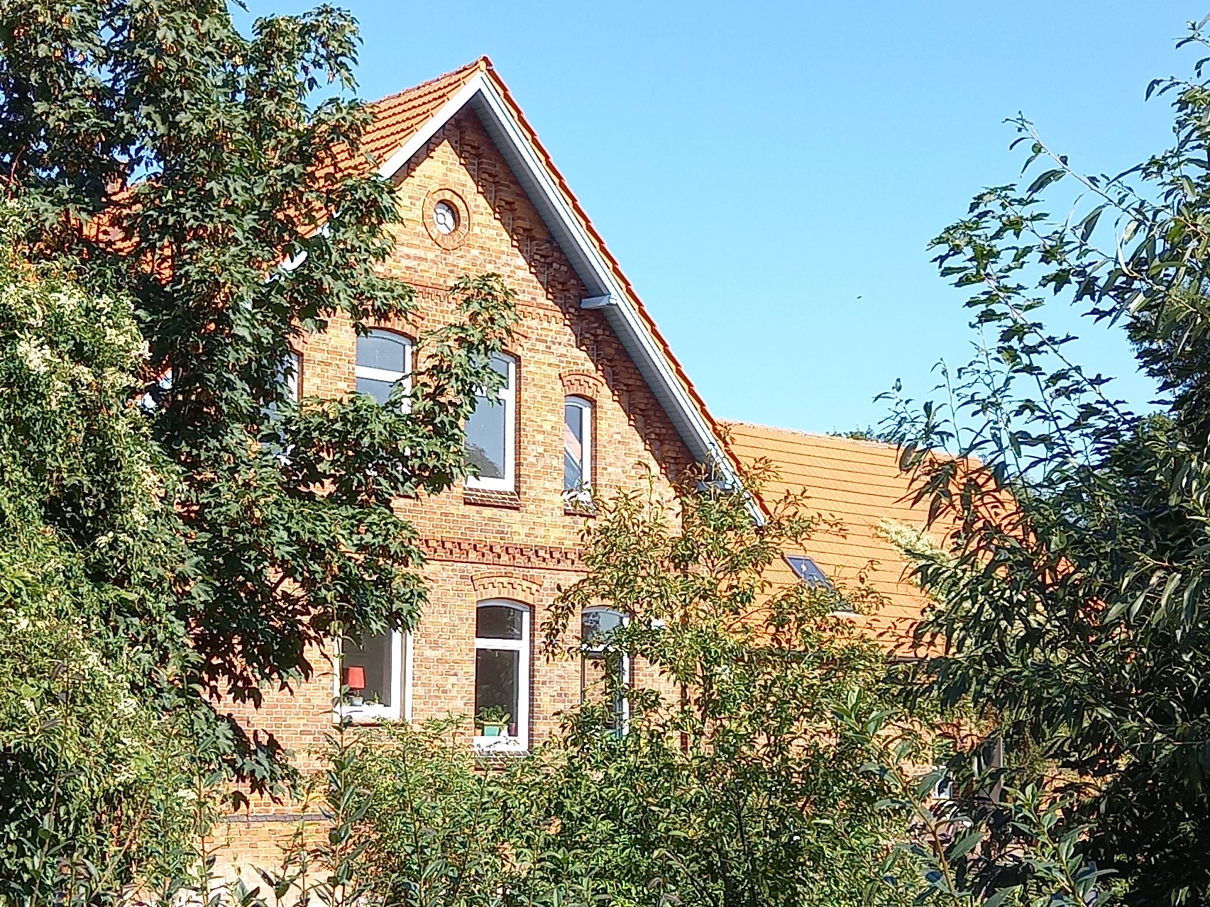 Immobilien Brandt, Referenz Resthof mit grossem Wohnhaus
